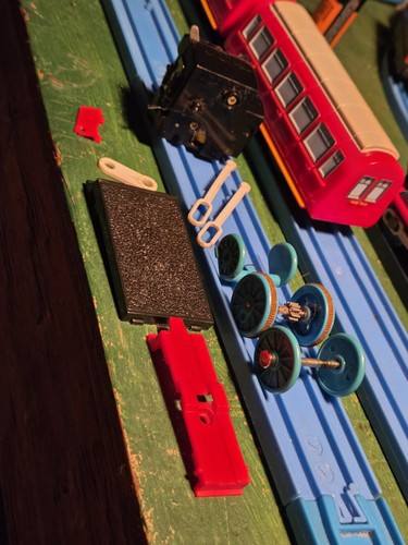 Tomy thomas misc parts - thomas,