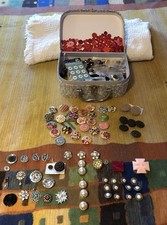 Abundance of Vintage  Mixed Quality Buttons - Fabulous Condition!