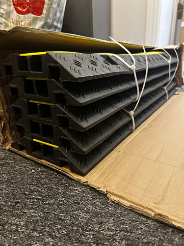 Channel heavy duty rubber - duty,
