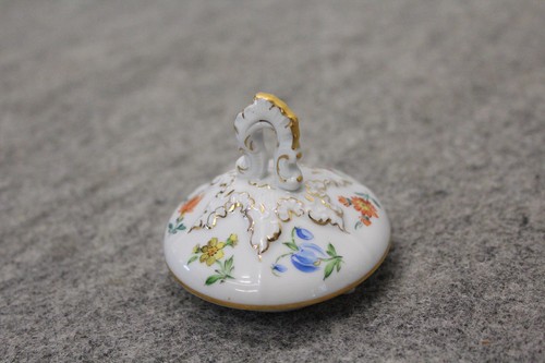Antique meissen form lid for - lid,