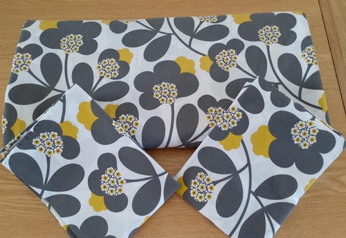 Orla kiely japonica flower - orla,
