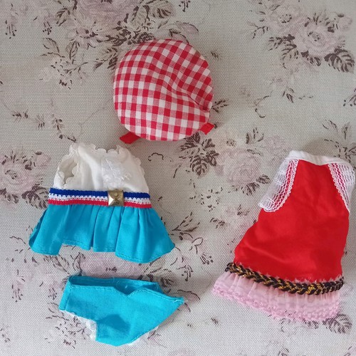 Vintage sweet april doll - april,