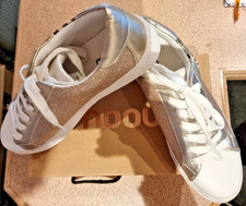 White Shoes Trainers Sneakers