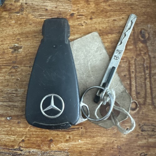 Mercedes class button - class,