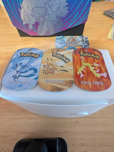 Vintage 2006 pokemon metal - 2006,