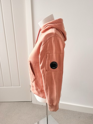Company lens hooded - c.p.,