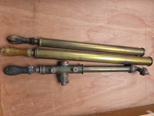 Set three vintage brass - a,