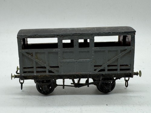 B4479 kit built grey livestock - kit,