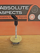 Absolute Aspects N Gauge 3-aspect signal with Position 1 (LH) Junction Indicator