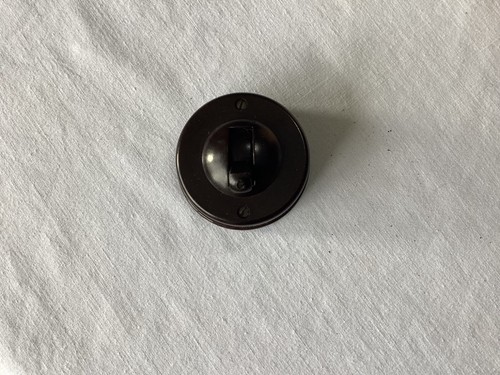 Vintage round crabtree - vintage,