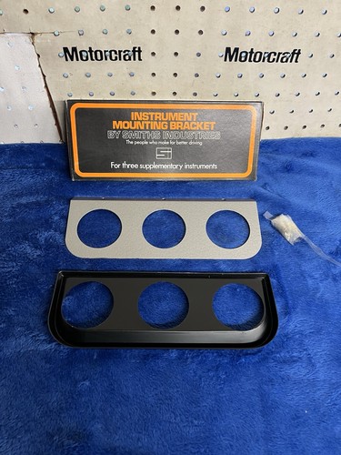 Smiths instrument panel - smiths,