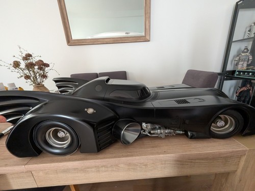 Hot toys batmobile - batmobile, batman