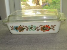 Vintage 70s JAJ Pyrex Carnaby