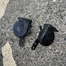 00-05 Jaguar XKR XK8 X100 Left & Right Low High Tone Signal Horn Set of 2 OEM