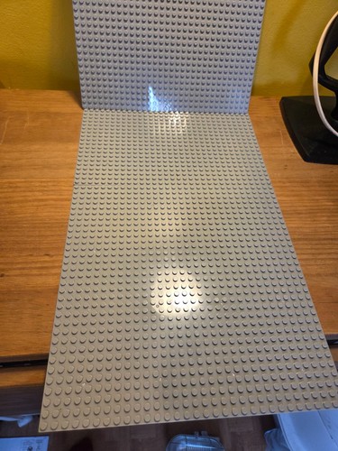 Non lego compayable base plate - non,