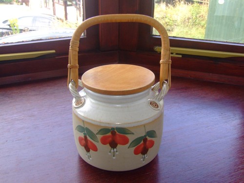 Paul metcalf stoneware - paul,