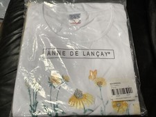Anne de Lancay 2 Tee’s. XL