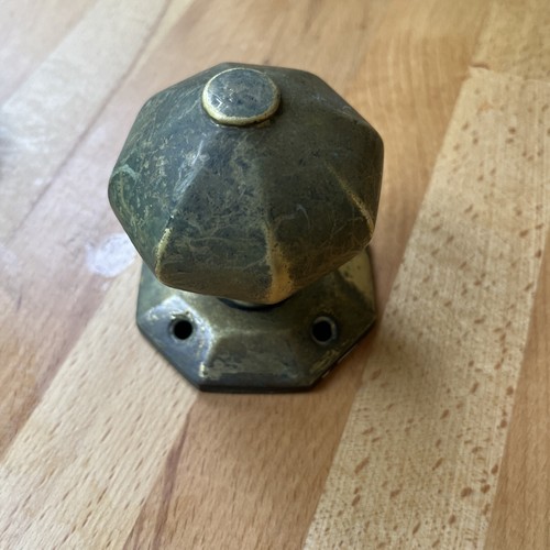 Octagonal door pull center - door,