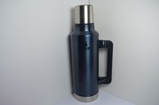 Stanley Classic Legendary Bottle | 1.9L - Gloss Blue