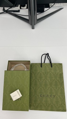 Authentic gucci green - authentic,