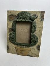 Vintage Topiary Photo Frame