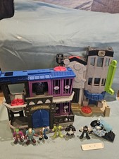 Imaginext Batman Gothem City Jail & Gotham Hotel Playsets + Figuire Bundle GC