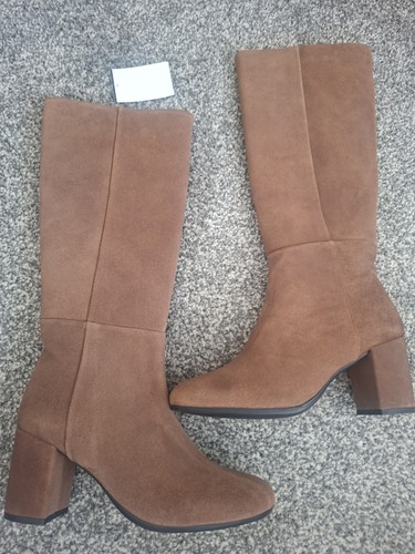 Hush puppies knee - puppies,