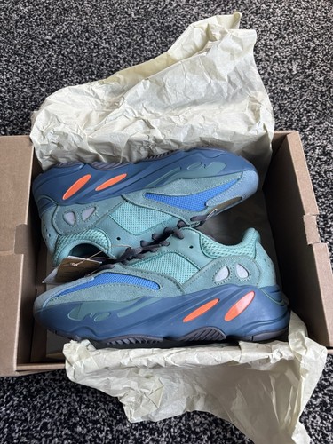 Adidas yeezy 700 - adidas, v2