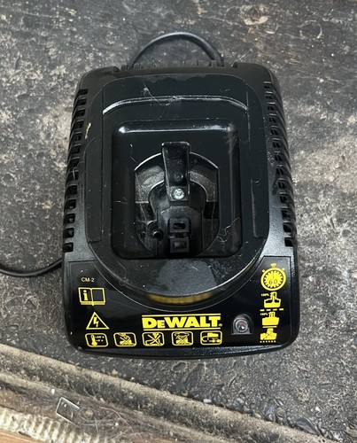 Dewalt genuine charger - dewalt, de9118