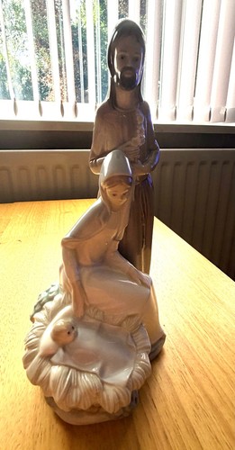 Rare vintage lladro nao holy - vintage,