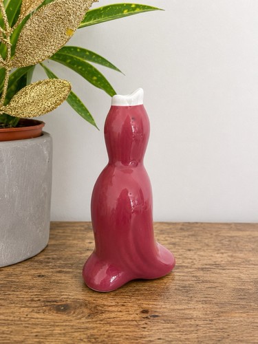 Pink ceramic bird pie - pie, funnel