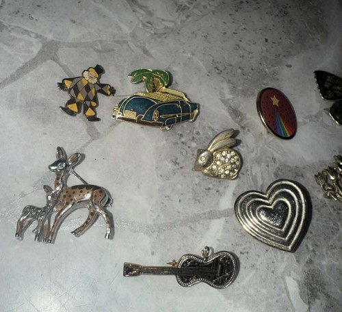 Brooches bundle mixed - ,