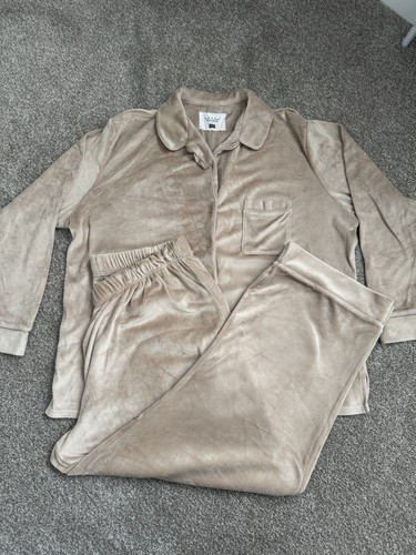 Tesco pyjamas size 16 - pyjamas, 16-18