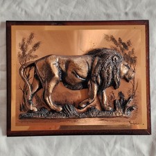 19.3cm x 15.5cm Vintage 3D lion wildlife in copper signed picture retro
