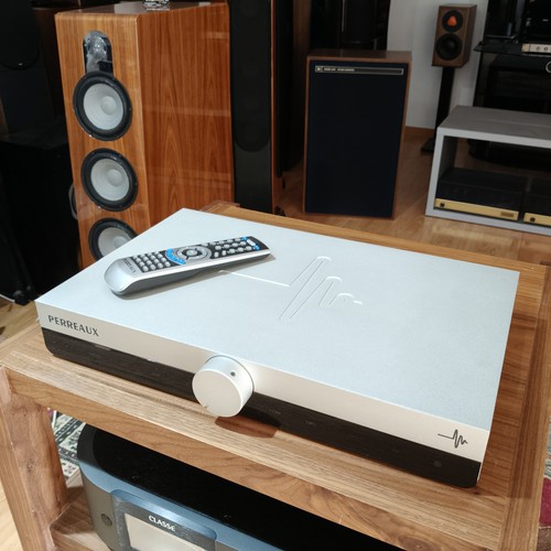 Perreaux audiant 80i - perreaux,