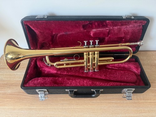 Yamaha ytr1335 trumpet - ytr1335, with