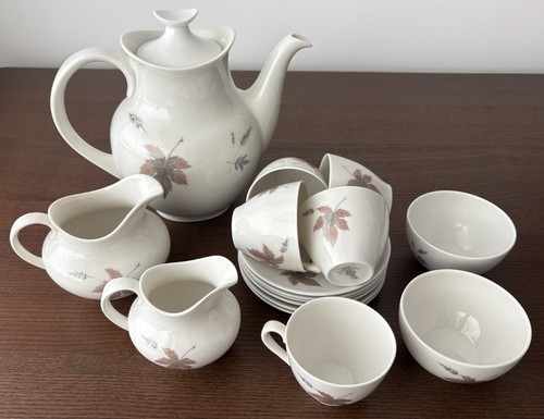 Royal doulton tumbling - doulton, leaves