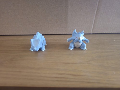 Rhyhorn rhydon tomy - rhyhorn,
