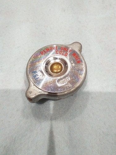 Old school radiator cap - school,