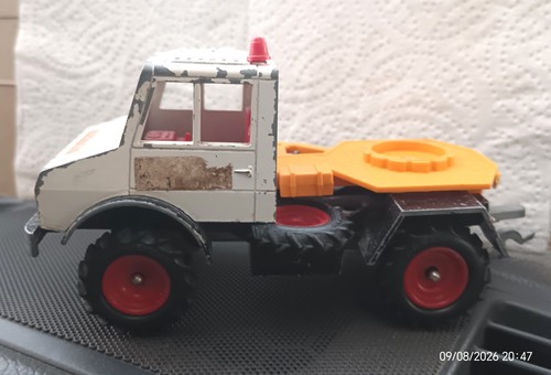 Vintage 1980s britains - vintage, farm