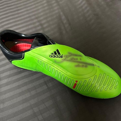 Adidas 5us messi autographed - messi,