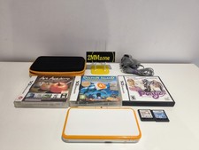 Nintendo 2DS XL White and
