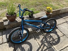 Mongoose BMX Freestyle Stunt Bike – 20″ Wheels – Front & Rear Pegs Metallic Blue