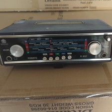 Roberts R600 Radio. Works on