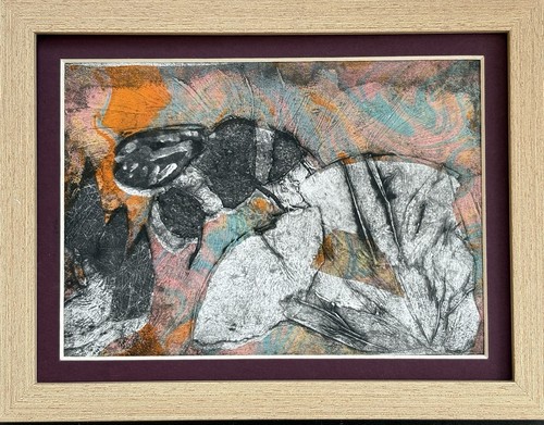 Hand printed bee - ,
