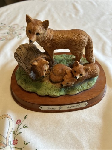 Leonardo collection foxes - leonardo,
