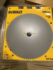 DEWALT DT4288-QZ Circular Saw
