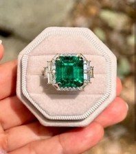 4.50 Ct Emerald Cut Natural