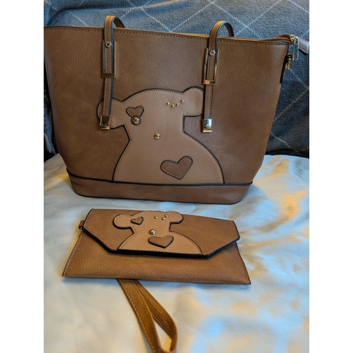 Winking teddy bear - winking, &