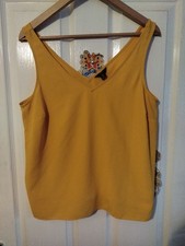 A Ladies Summer Top From M And